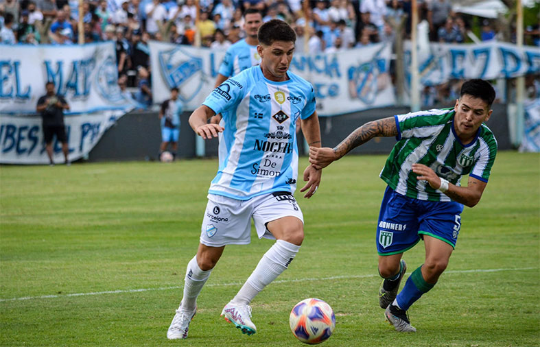 Talleres igualó con San Miguel en el partido de ida por el ascenso